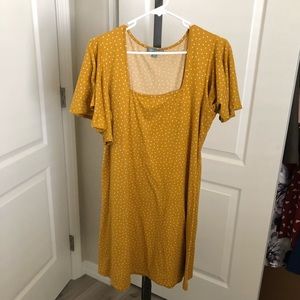 YELLOW POLKA DOT T-SHIRT DRESS